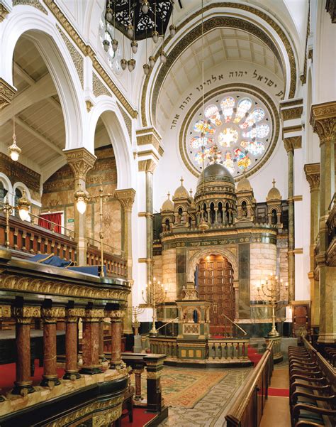 Daily Services Fri Evening Services Shabbat Morning Services High. . Synagogue london